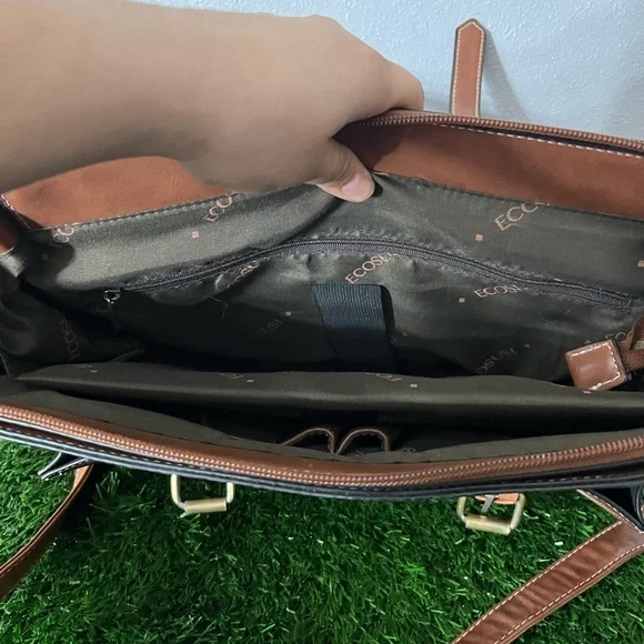 Elegant Brown Leather Satchel ecosusi - Picture 3 of 5